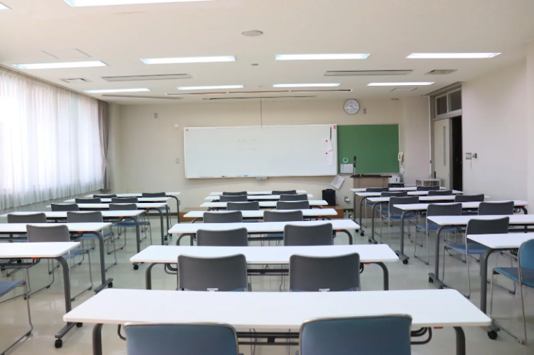 インタビュー】安城市医師会安城碧海看護専門学校 | オンライン家庭